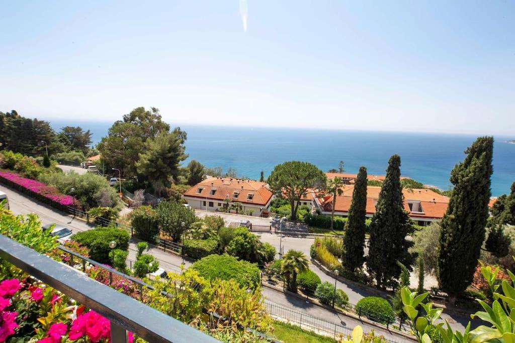 Il Grande Blu - Vista Panoramica Sul Golfo Apartment Оспедалети Екстериор снимка